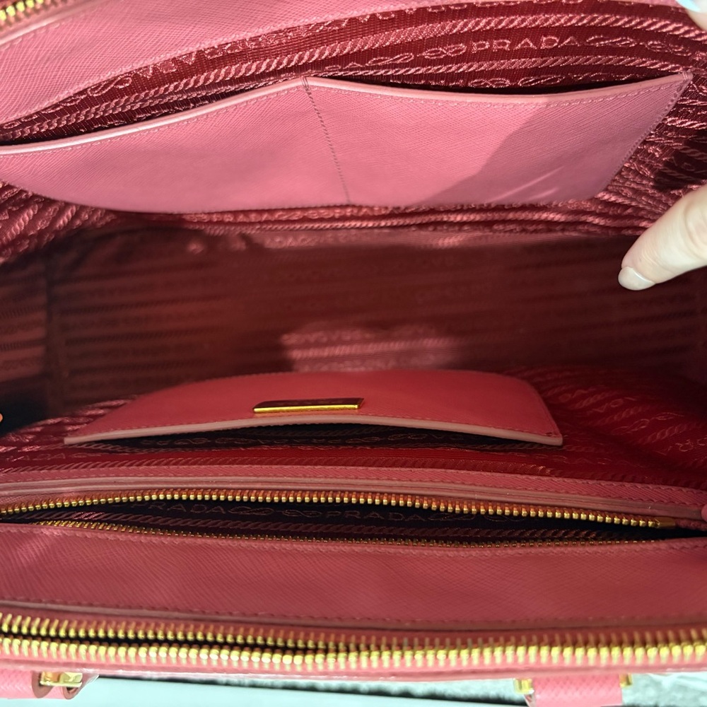 Authentic Prada Saffiano Leather Double Zip Pink Galleria Tote Bag - Picture 10 of 10